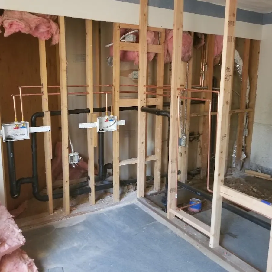 Copper pipe rough-in and plumbing installation in Mason City